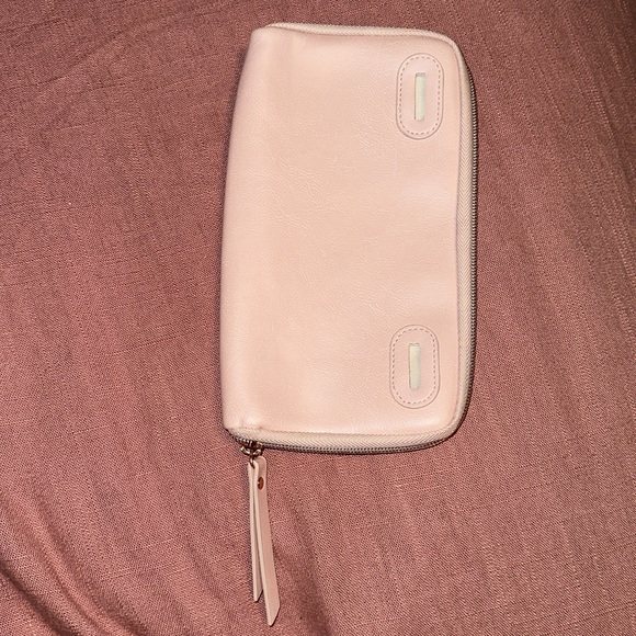 Itzy Ritzy Wipes Case - Picture 2 of 2